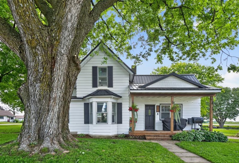 202 Pine St, Fountain, MN 55935
