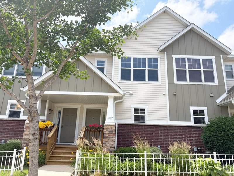 1087 Barclay St, Saint Paul, MN 55106