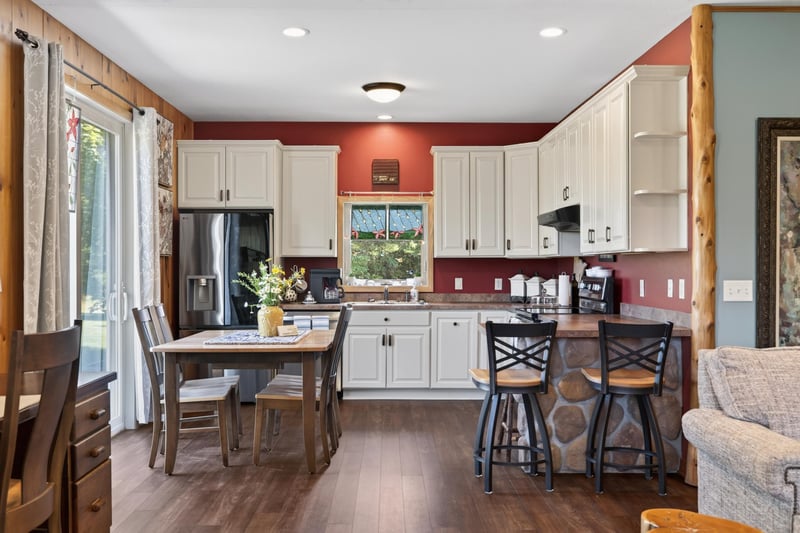 3755 Fox Ln, Pequot Lakes, MN 56472