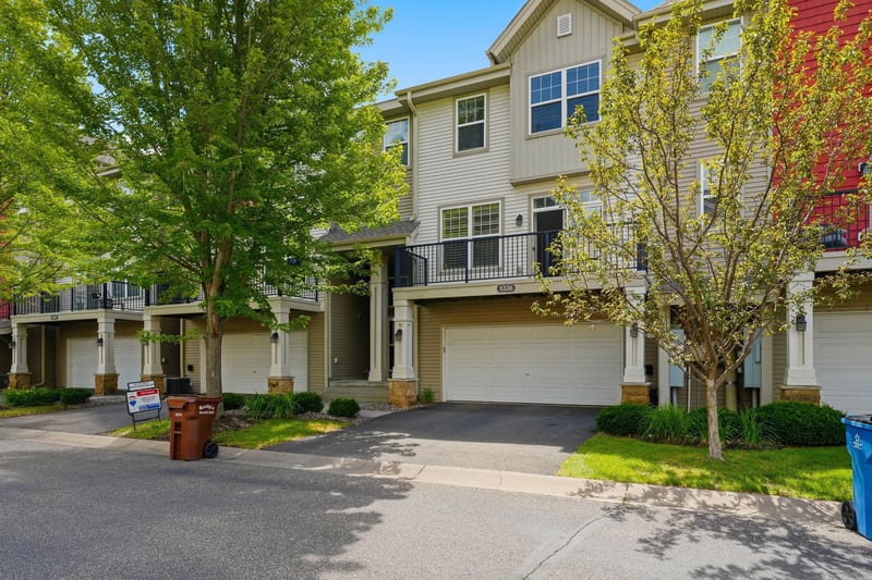 8336 Emery Pw N, Champlin, MN 55316
