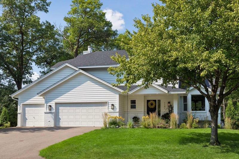 1191 Duckwood Trl, Eagan, MN 55123