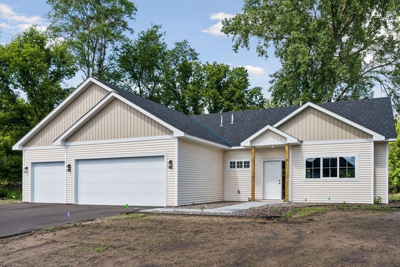 2699 128th Ave NW, Coon Rapids, MN 55448