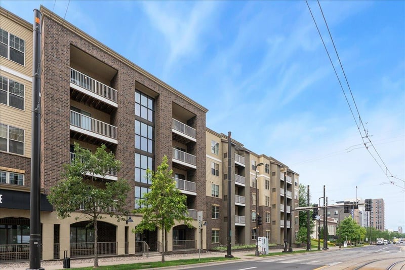 2900 University Ave SE #503, Minneapolis, MN 55414