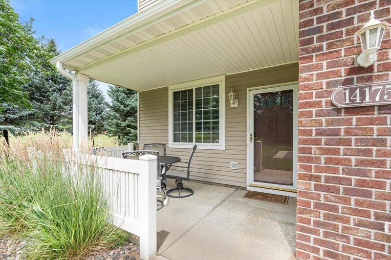 14175 Avalon Pa #102, Rosemount, MN 55068