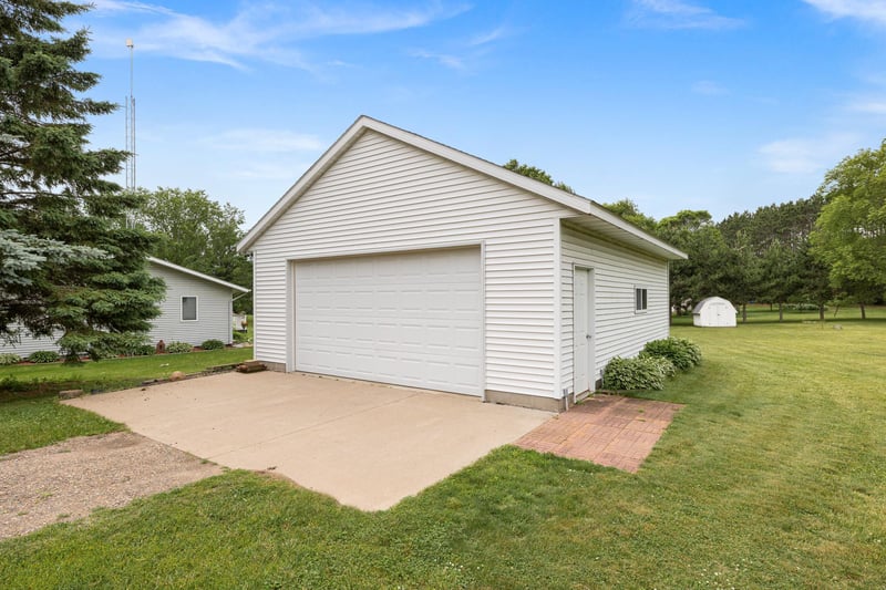 14145 242nd Ave, Pierz, MN 56364