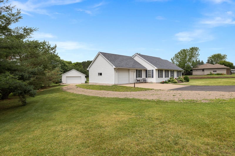 14145 242nd Ave, Pierz, MN 56364