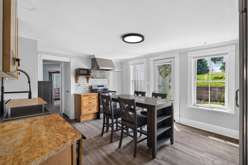105 Paul Ave N, Cologne, MN 55322