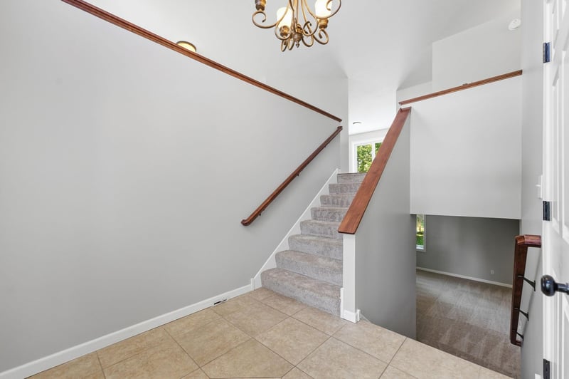 9155 Fairway Hill Dr, Elko New Market, MN 55020