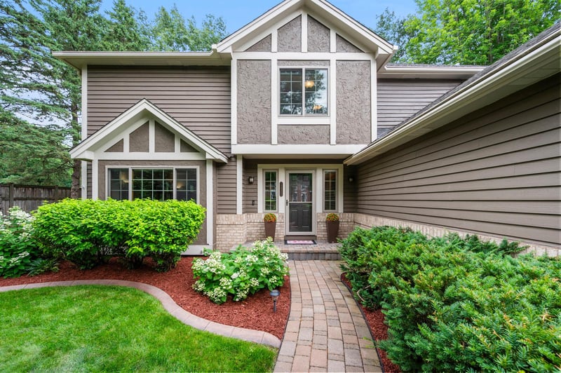 12500 Dorchester Trl, Apple Valley, MN 55124