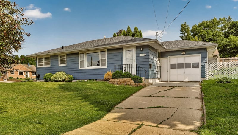 1401 10th St NE, Rochester, MN 55906