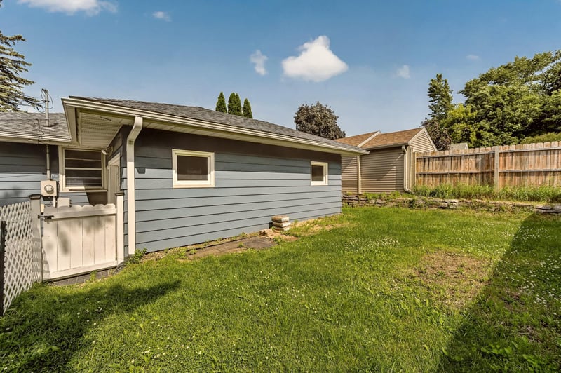 1401 10th St NE, Rochester, MN 55906