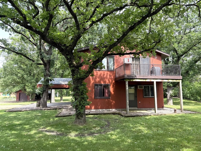 22805 664th St, Wabasha, MN 55981