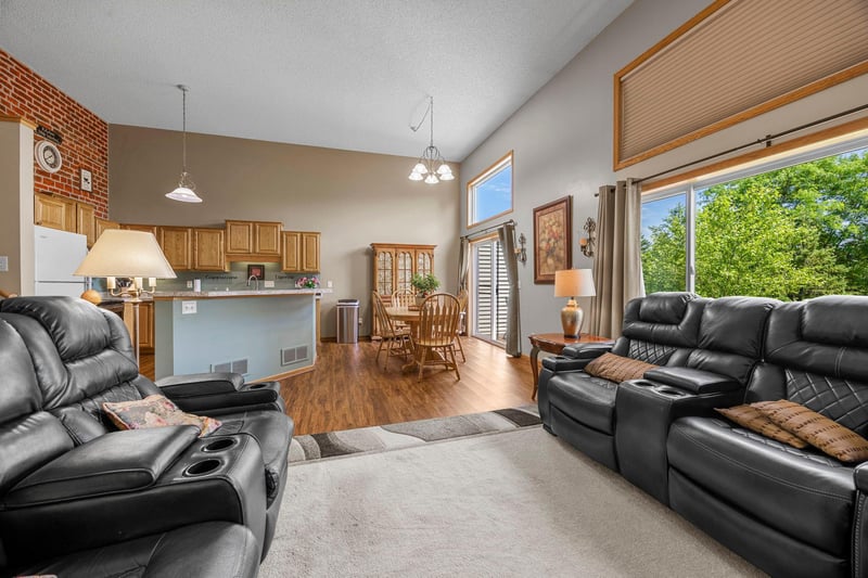 18828 Inca Ave, Lakeville, MN 55044