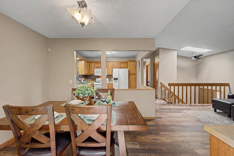 7181 Unity Ave N, Brooklyn Center, MN 55429