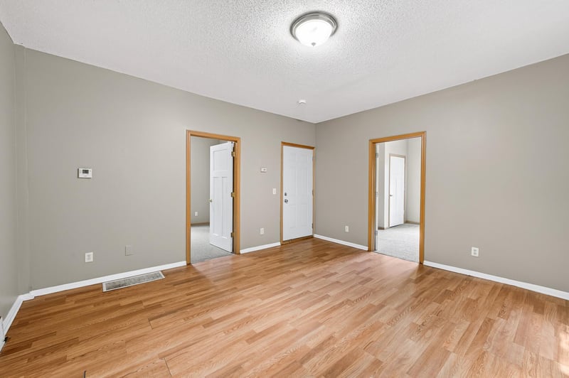 3023 Dupont Ave N, Minneapolis, MN 55411