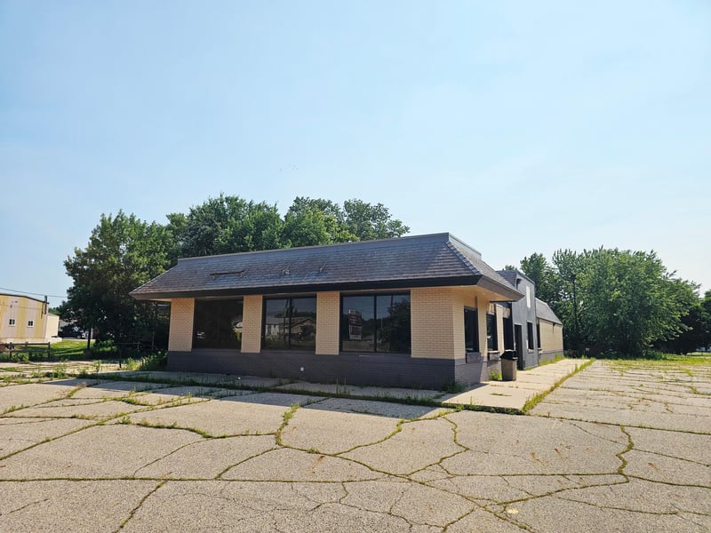 586 SW 1st St, Montevideo, MN 56265