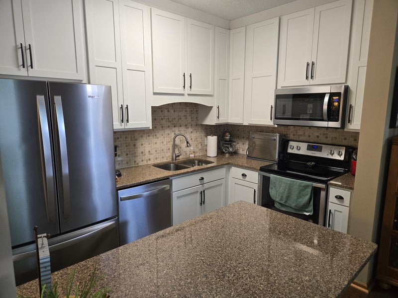 6849 Pine Crest Trl S, Cottage Grove, MN 55016