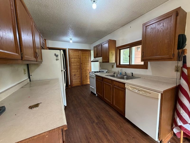 21918 County 2, Nevis, MN 56467