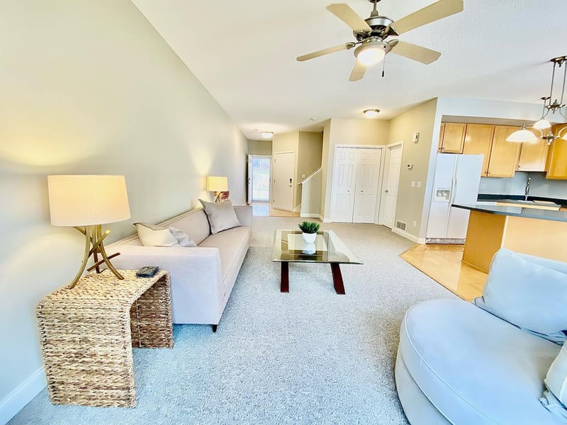 2144 Village Trl, Mound, MN 55364