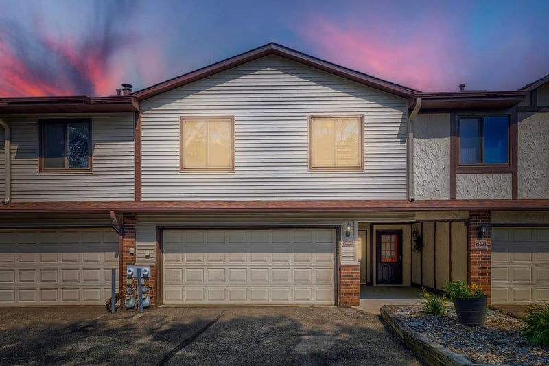 7608 Maplebrook Pw N, Brooklyn Park, MN 55445