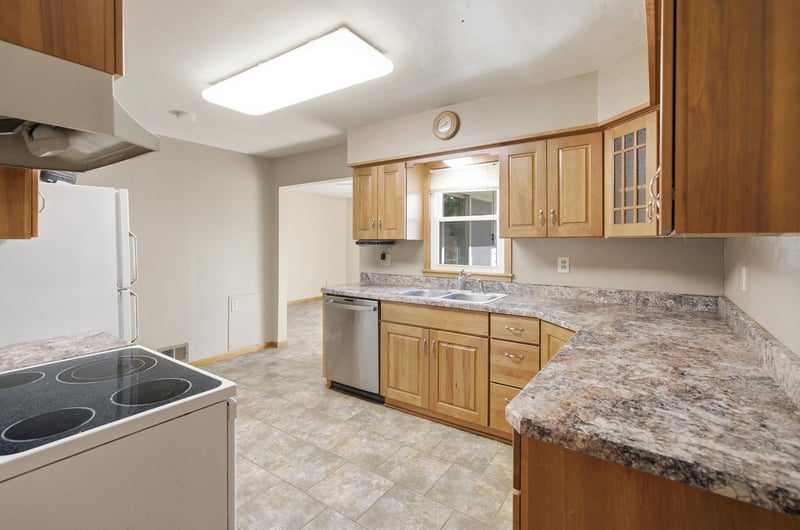 316 Silver St W, Mapleton, MN 56065