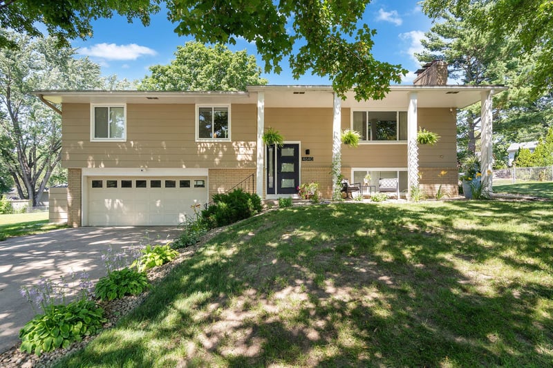 4640 Decatur Ave N, New Hope, MN 55428
