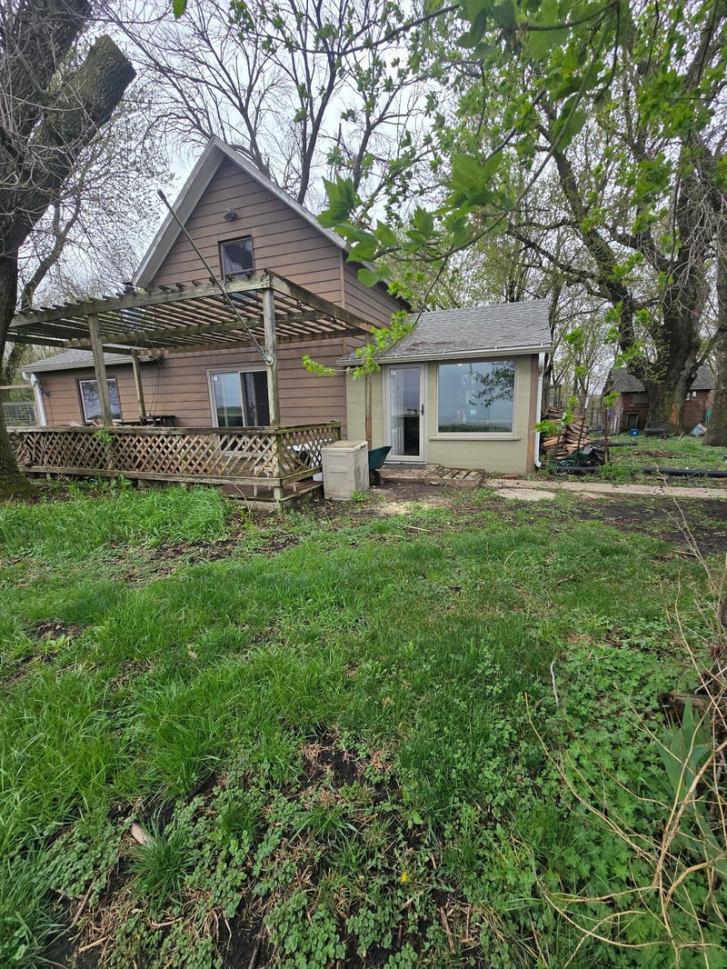 1129 142nd Ave, Welcome, MN 56181