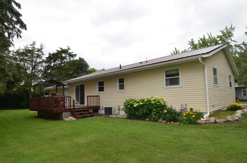 215 Rails Ave W, Eden Valley, MN 55329