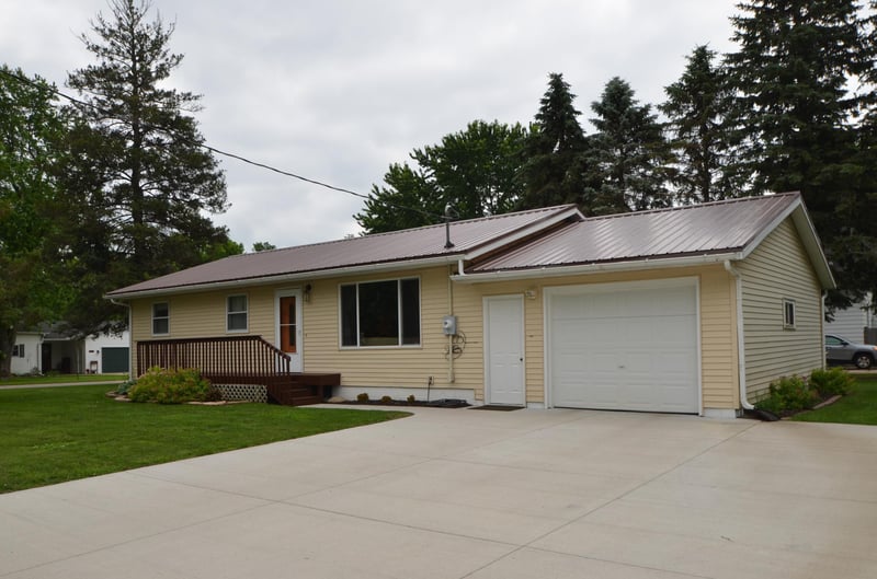 215 Rails Ave W, Eden Valley, MN 55329