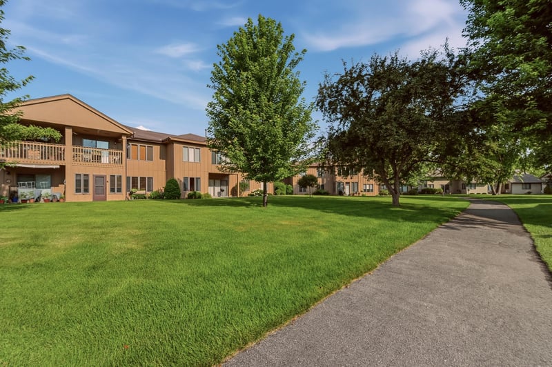 1808 Lakeview Ct SW #101, Rochester, MN 55902