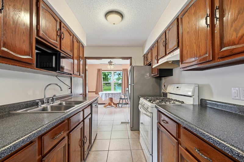 1805 Marvale Ave SE, Rochester, MN 55904