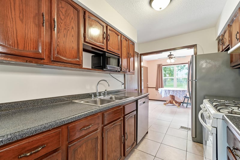 1805 Marvale Ave SE, Rochester, MN 55904