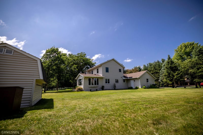5294 312th Street Pa, Cannon Falls, MN 55009