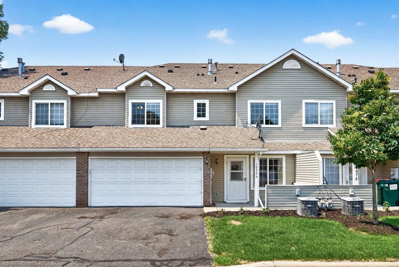 10966 Bluebird St NW, Coon Rapids, MN 55433