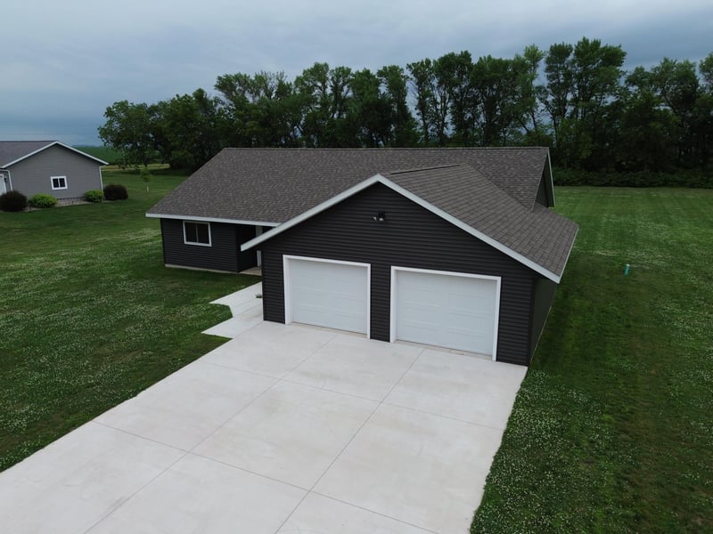 141 Washington St, Walnut Grove, MN 56180