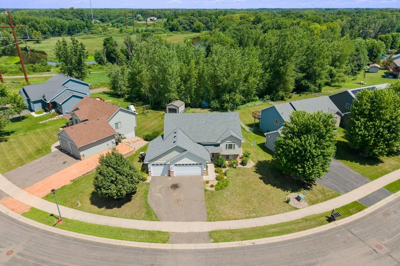 18962 Helen Way, Big Lake, MN 55309