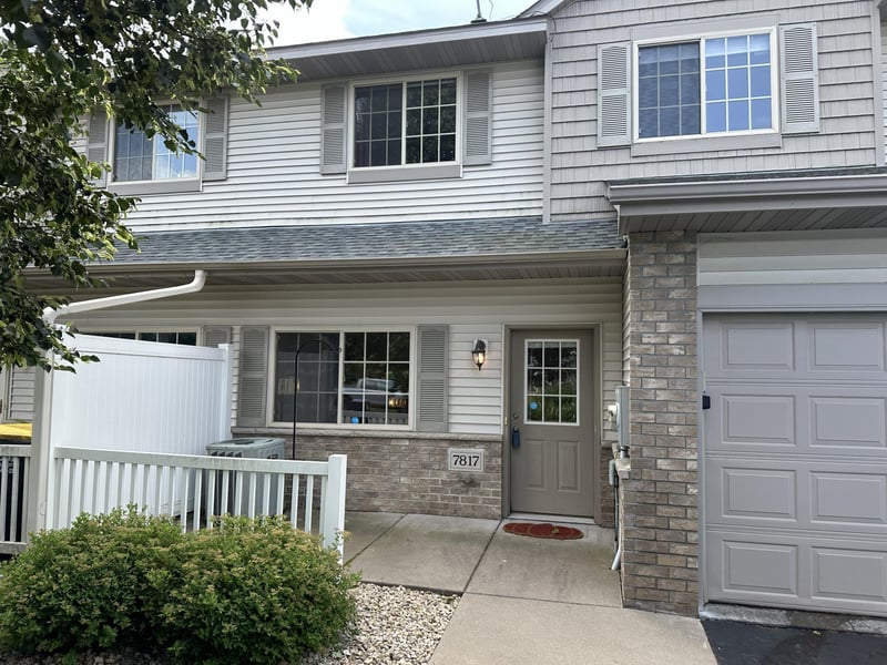 7817 W 145th St, Savage, MN 55378