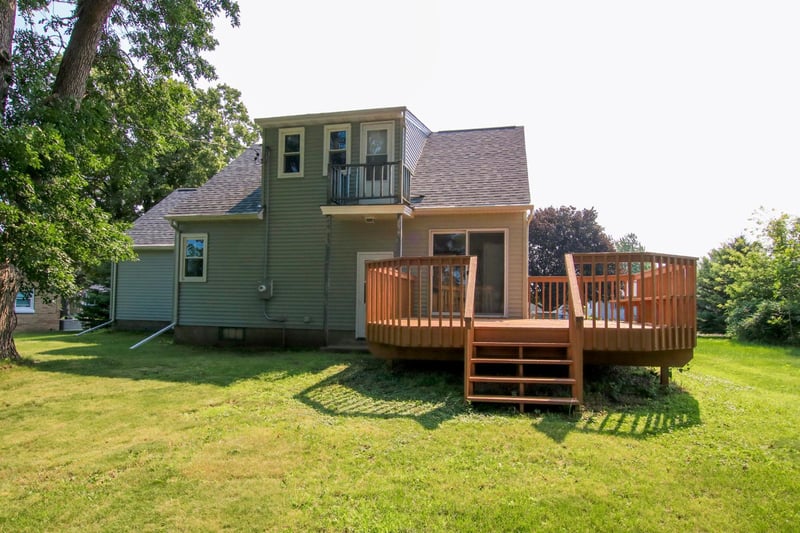 230 Main St, Green Isle, MN 55338