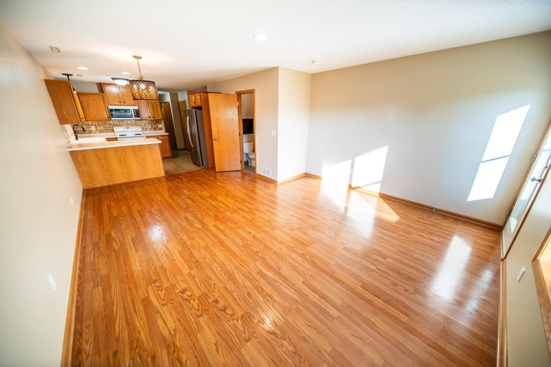 1803 Daniel Ln, Stewartville, MN 55976