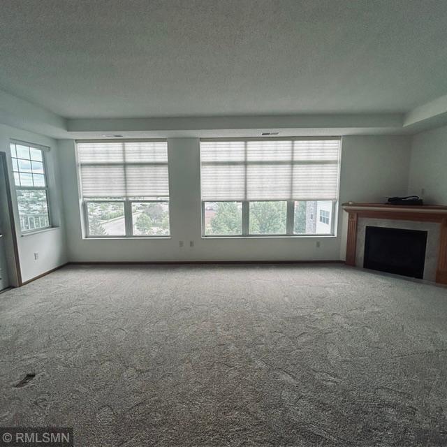 8341 Lyndale Ave S #408, Bloomington, MN 55420