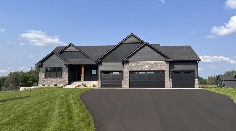 17961 Staples St NE, Ham Lake, MN 55304