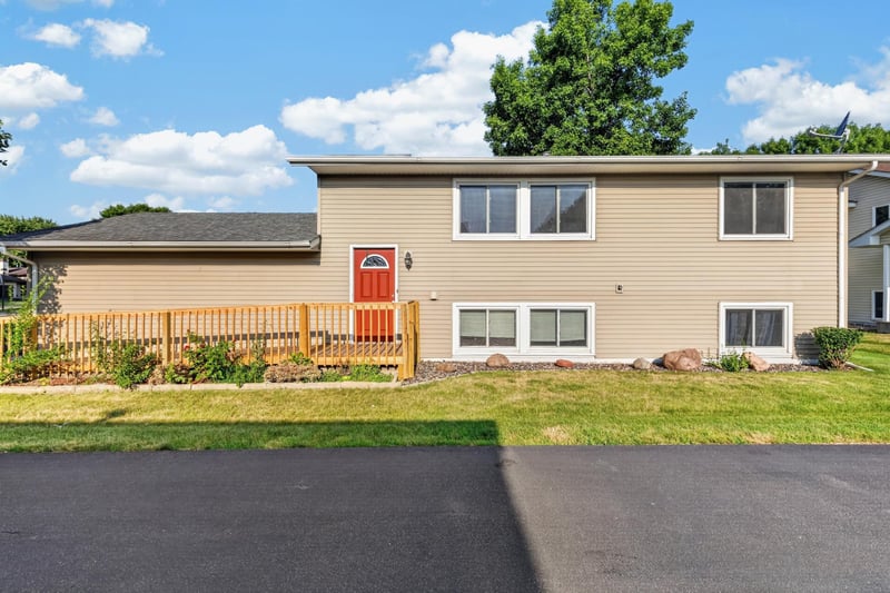 13344 90th Ave N, Maple Grove, MN 55369