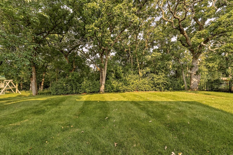 4275 Stone Crest Ln NE, Rochester, MN 55906