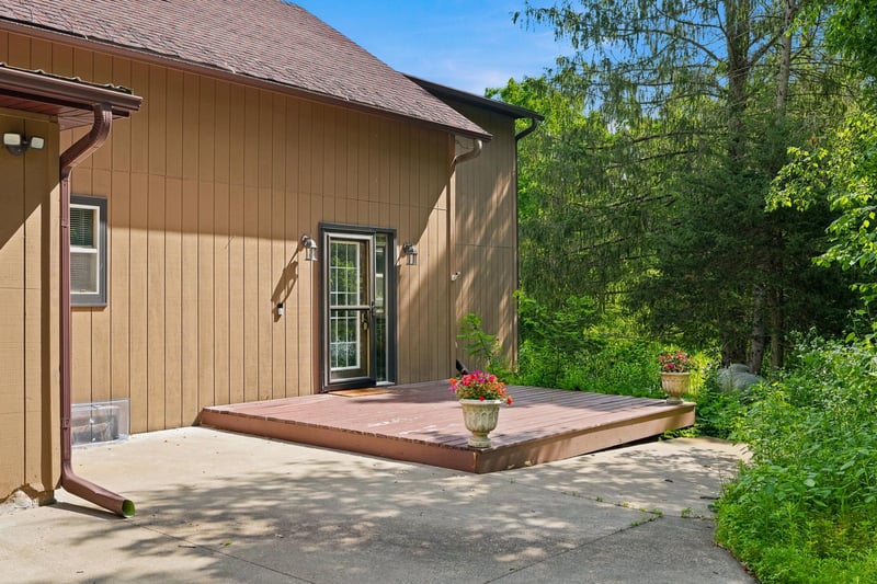 146 Green Spring Rd, Red Wing, MN 55066
