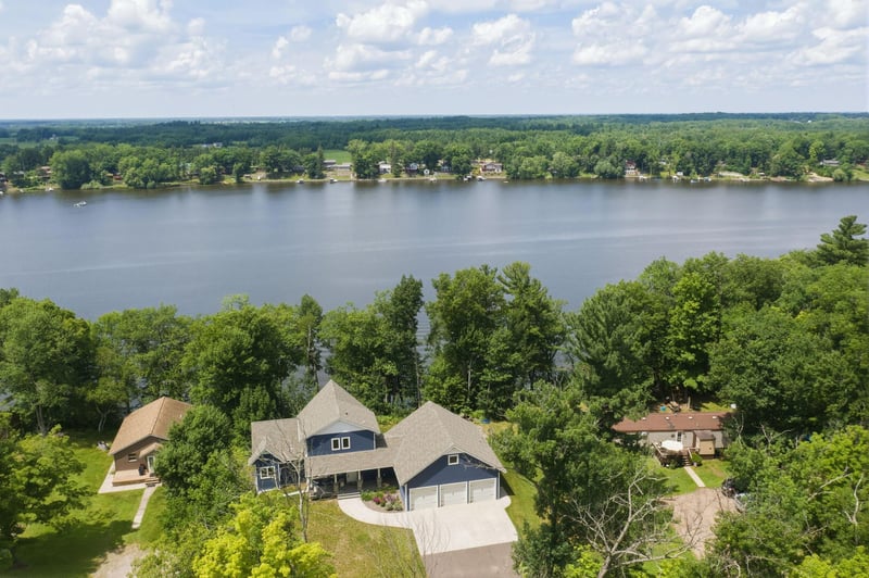 18465 N Lake Ln, Pine City, MN 55063