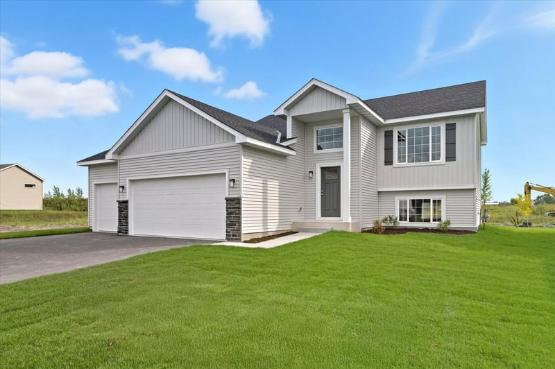4690 89th St NE, Monticello, MN 55362