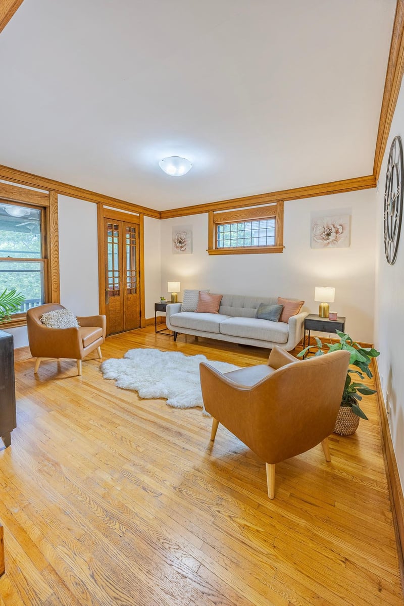 918 Goodrich Ave #C, Saint Paul, MN 55105