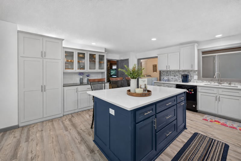 11897 Elm Cir, Pine City, MN 55063