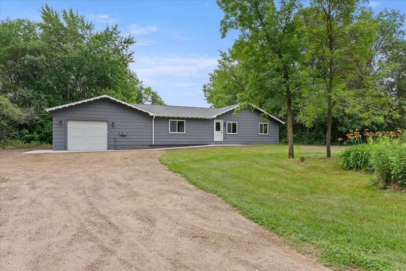 2826 64th St SW, Pequot Lakes, MN 56472