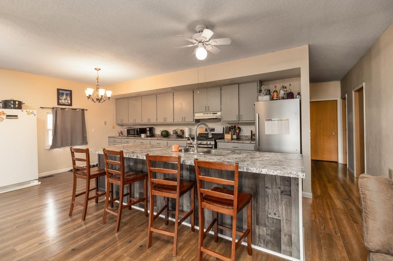 422 E 221st St, Clearwater, MN 55320